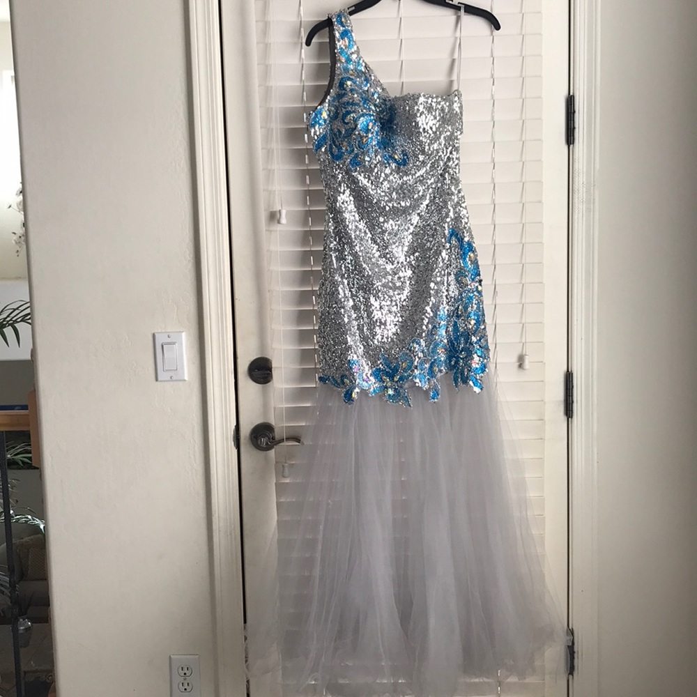Silver Prom dress